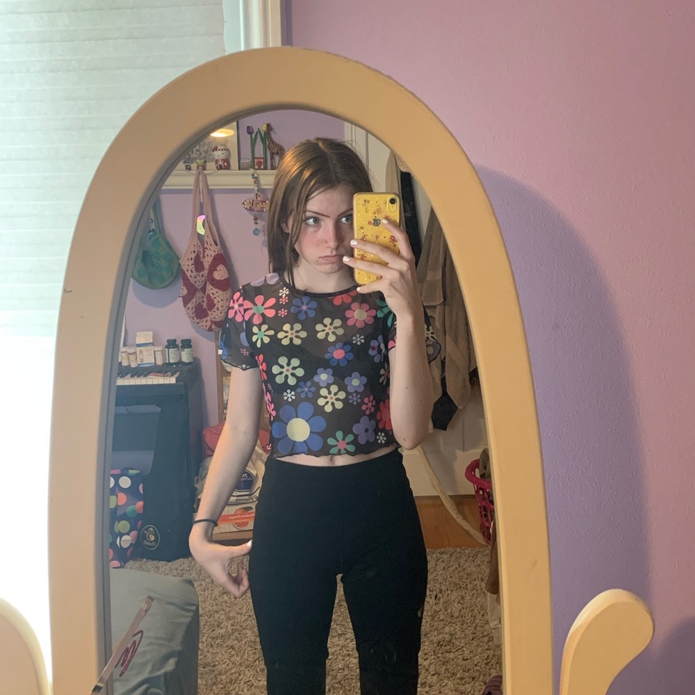SHEIN Mesh Flower Top